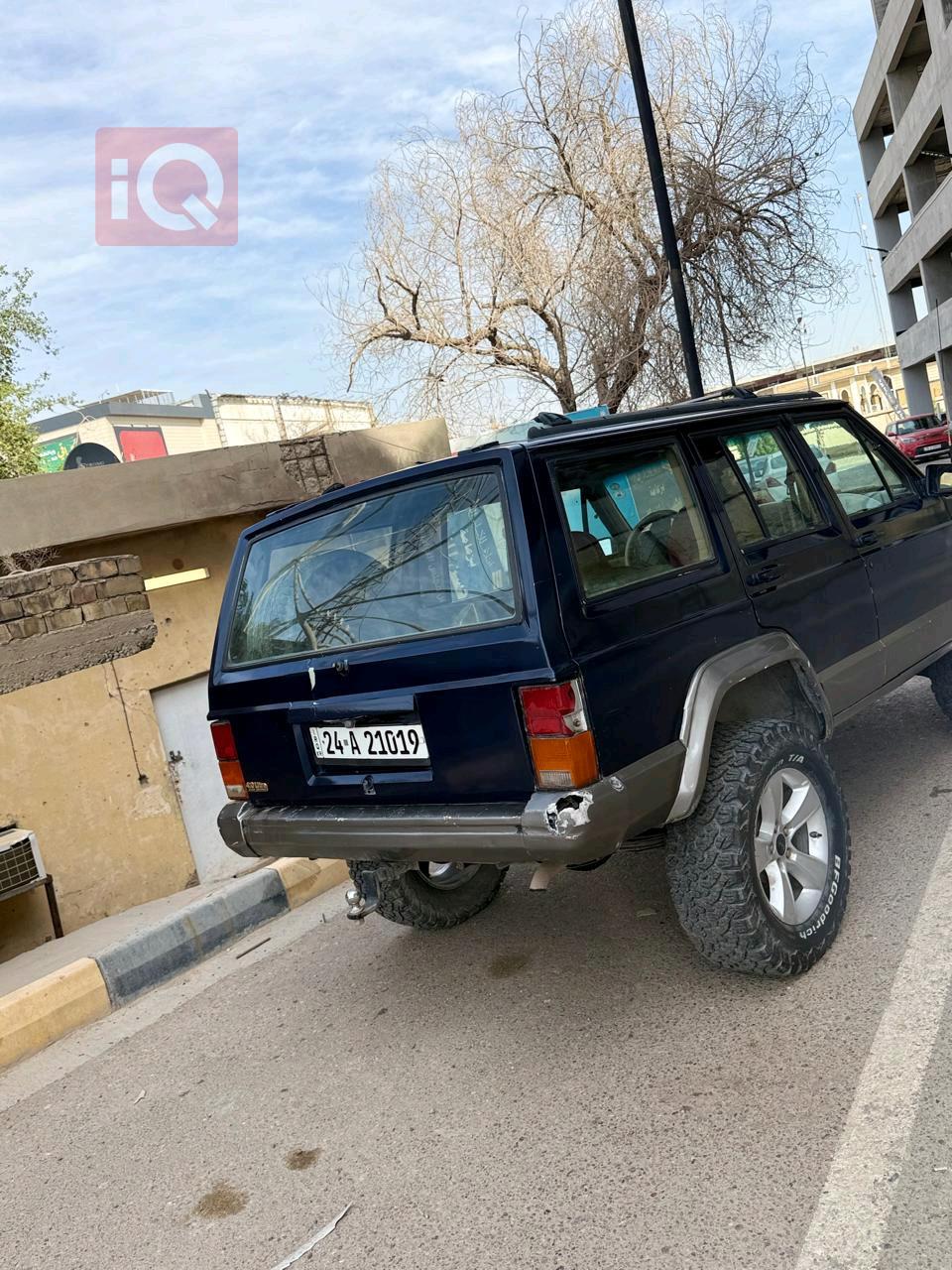 Jeep Cherokee